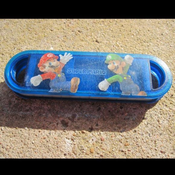 Nintendo 3DS Super Mario Luigi Plastic Game Storage Case Scuffed 3 Games Shift - Picture 1 of 10